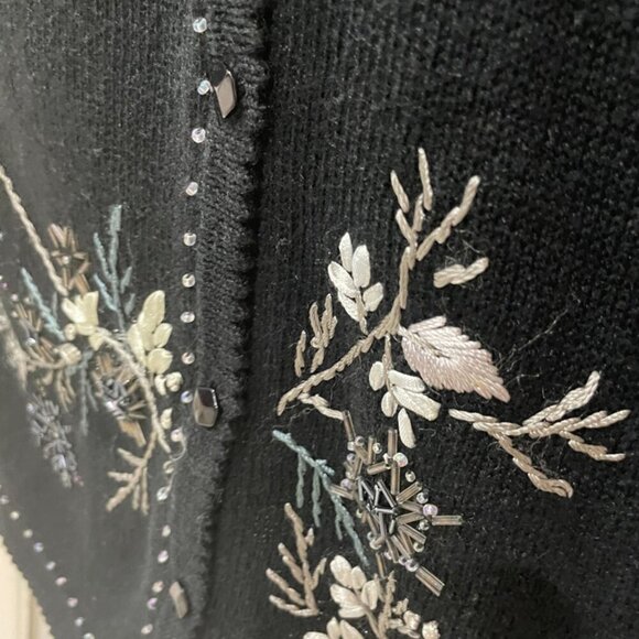 Y2K 90’s TIARA INTERNATIONAL CARDIGAN SWEATER KNITTED BLACK EMBROIDERED Sz M - Picture 7 of 16